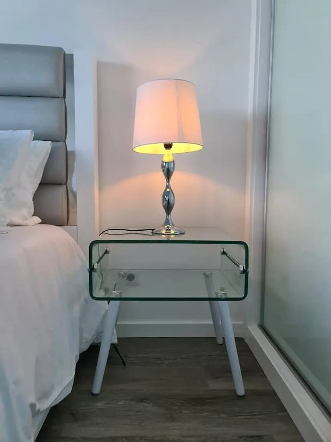 Holiday home Apt.L- Cliff Residence Over The Ocean-500 Mbps Net